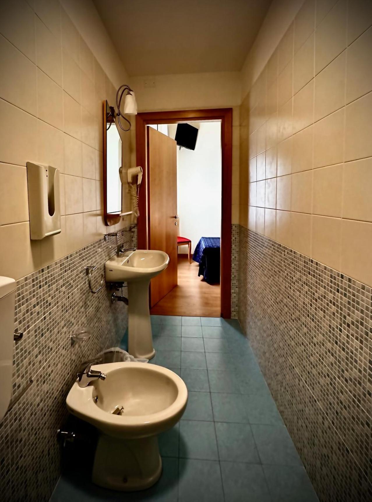 Hotel Ponte Molo Porto Tolle Buitenkant foto